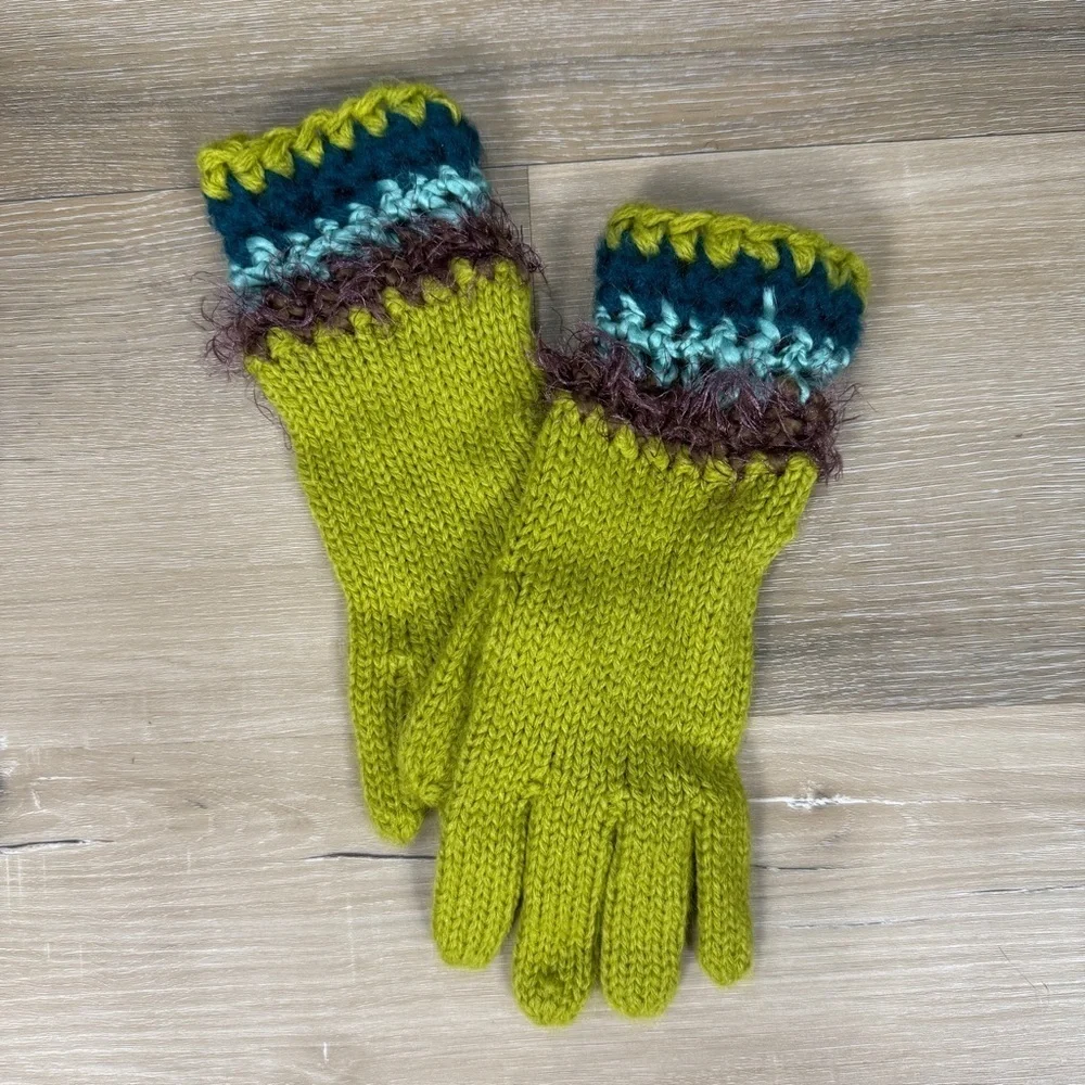 Colorful Knit Gloves